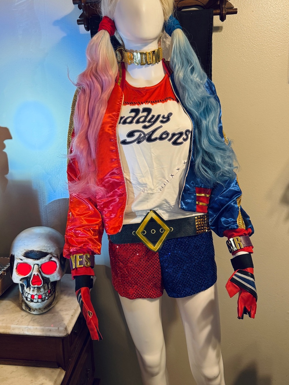 Harley Quinn Suicide Squad Complete Set Including Wig In Size Medium